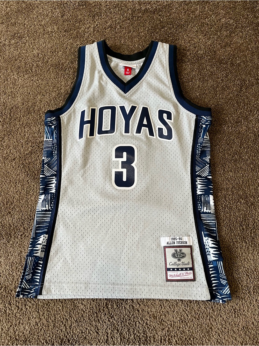 Mitchell & Ness Allen Iverson Georgetown Hoyas College Vault Jersey Small Sz S